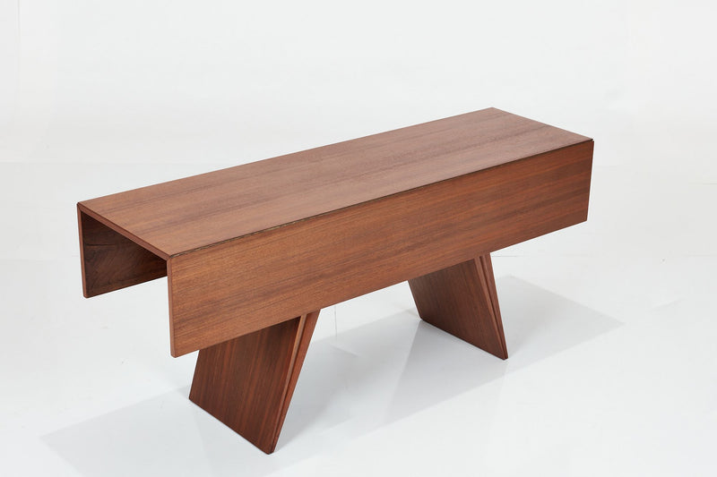 Vladimir Kagan Table