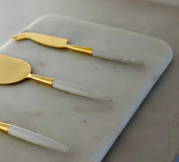 White Marble + Cheese Knives Gift Set