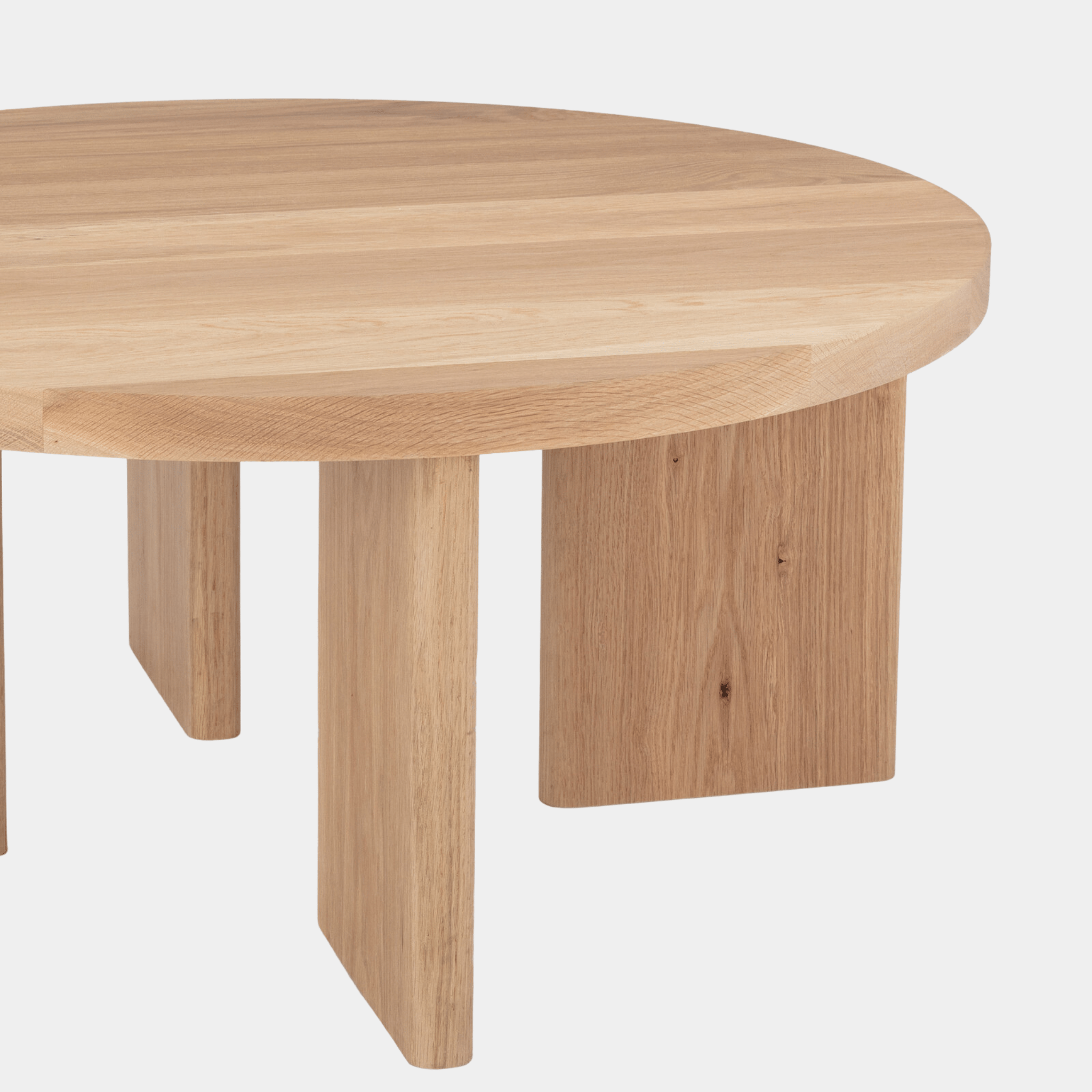 Large Round Oak Wood Coffee Table – Kier Design Interiors