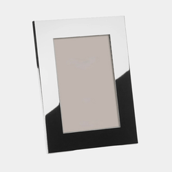 Flat Border Silver Picture Frame