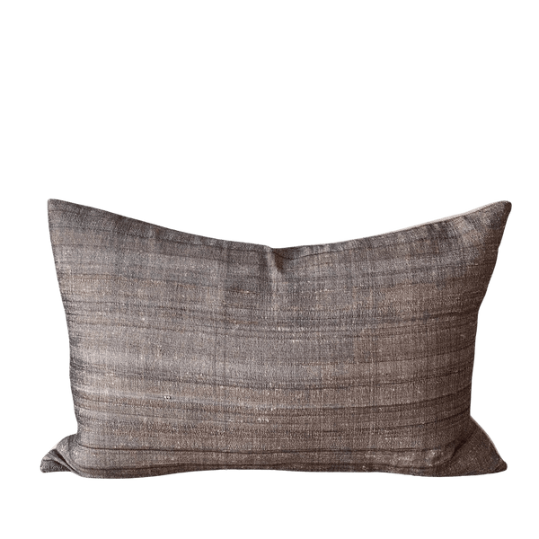 Oliver Kidney Pillow